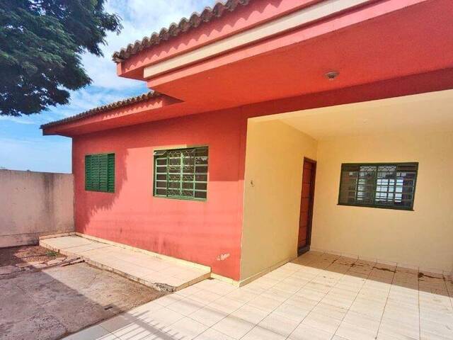 #302 - Casa para Locação em Arapongas - PR - 2